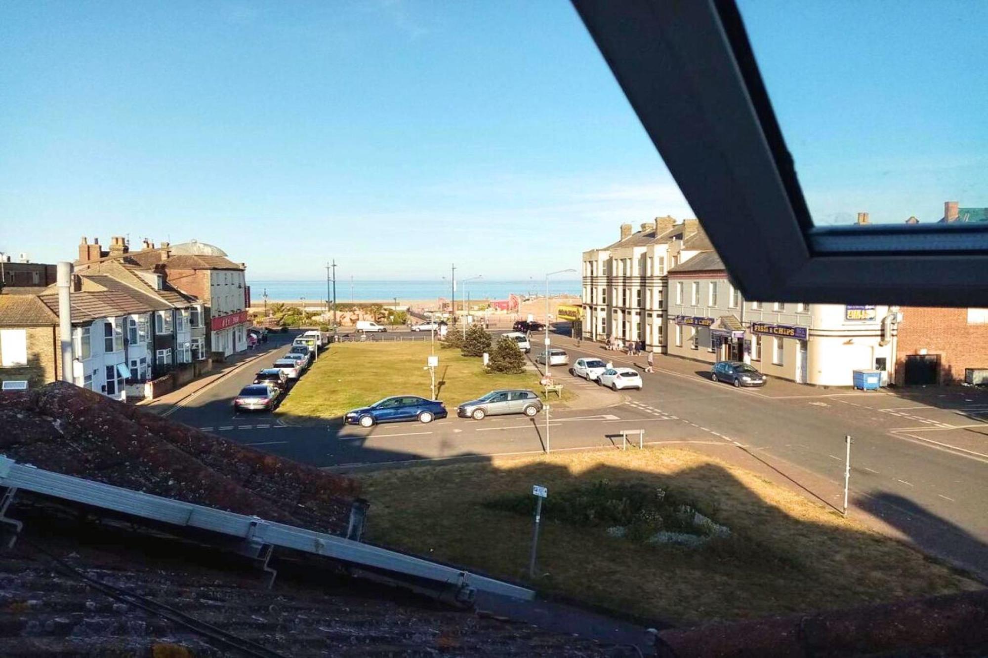 Fjaerland Hotel Great Yarmouth Dış mekan fotoğraf